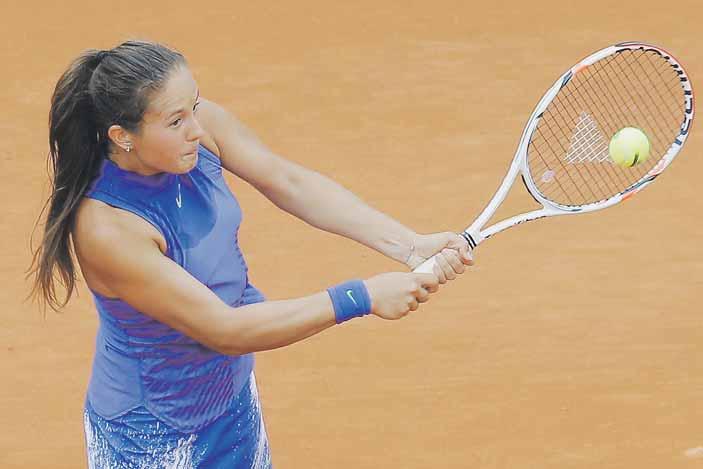 TENIS 19 kon, zhodnotil ašpirant na desiaty triumf na Roland Garros. Vo štvrťfinále mu stojí v ceste ďalší krajan Pablo Carreno- Busta, 21. hráč rebríčka ATP.