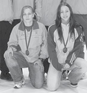 idrottsledare: 2005 Conny Helgesson Ferm, karate Handslaget 2006 började Handslagets fjärde år.