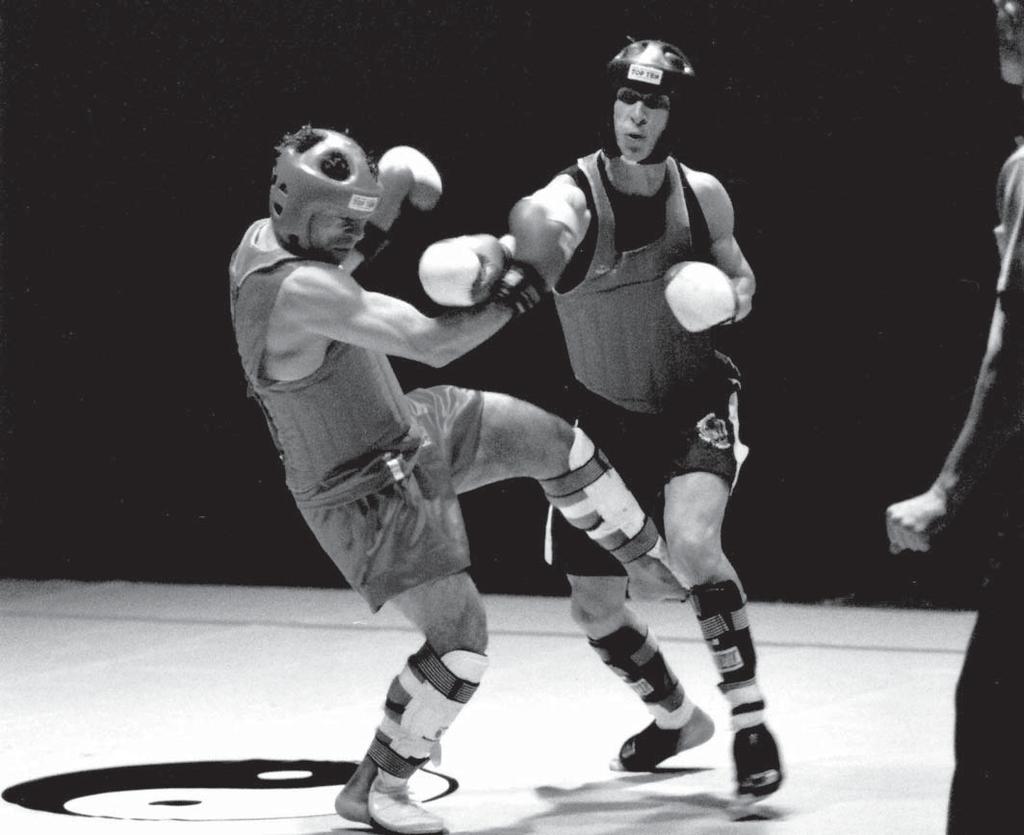 Bild från sanshoutävling. Wushu Ordföranden har ordet Verksamhetsåret 2006 har varit ett ganska lugnt år.