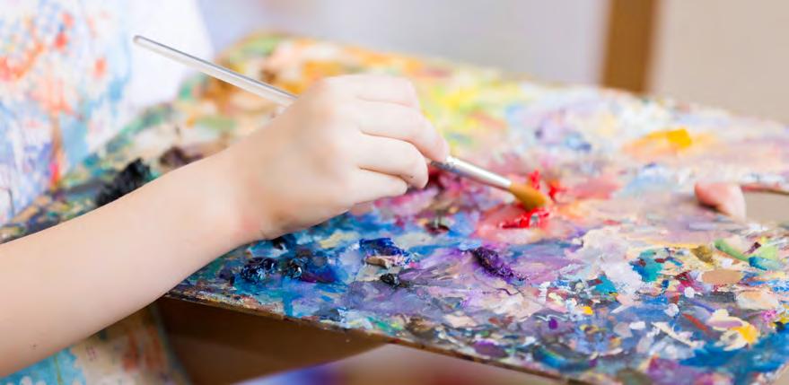 JULI Dagligen 1/7-6/8 Experimentshow i Flyglabbet Flygvapenmuseum, se sid 23 Lö 1/7 Barnvisning: Upptäcktsfärd i Drakel och Viggos fotspår Flygvapenmuseum, se sid 23 Lö-sö 1-2/7 Barnridning på Valla