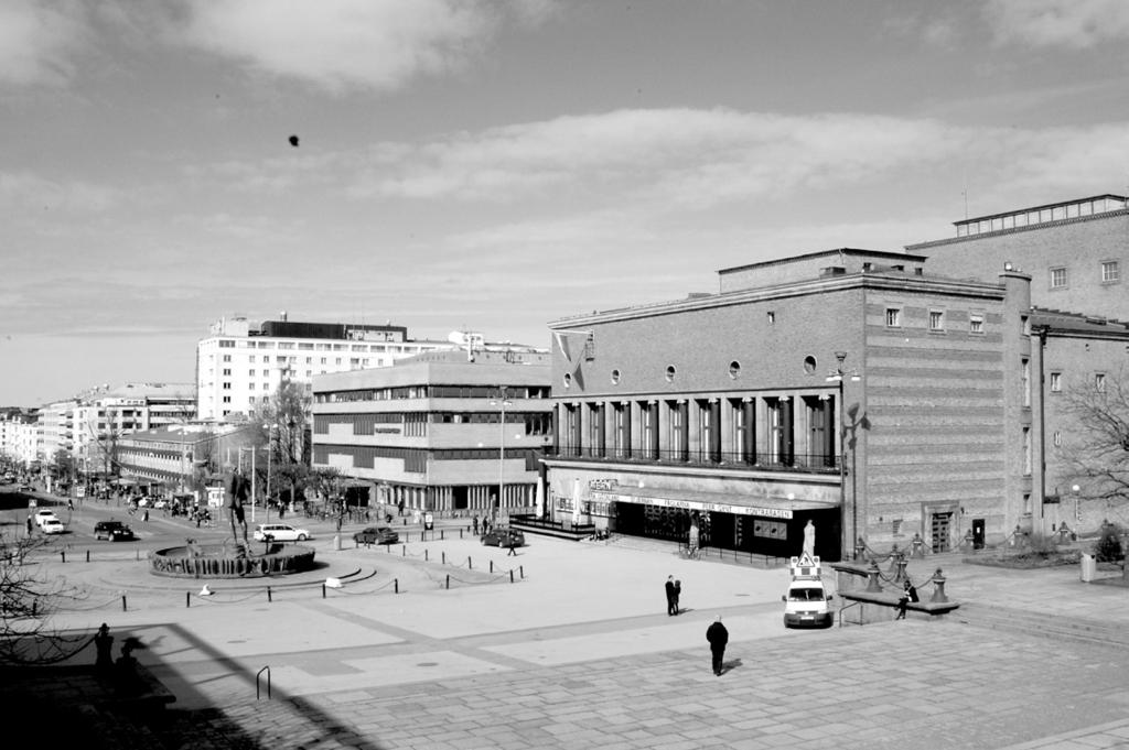 Stadsbiblioteket från Kungsportsavenyn Uno Nilsson skriver: 27 oktober 2O1O kl 12:44 Biblioteket måste blir