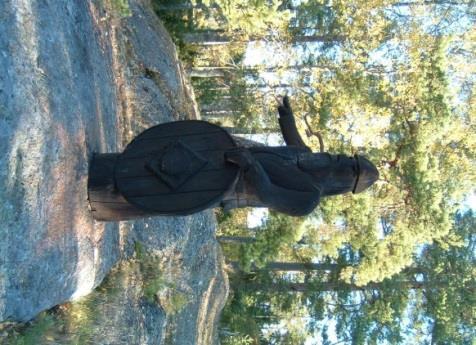 Uppstädning och rivning av mindre skyddstak på vändplan vid Vargstensslätten samt rivning av fallfärdiga vasshyddor. Slyröjning. Vårdö skolmuseum Årlig tillsyn.