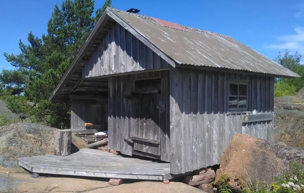 Eftersom arbetsstyrkan numera ingår i Landskapets Fastighetsverk, så har även en del underhållsarbeten utförts på andra byggnader än de som ingår i naturreservaten.