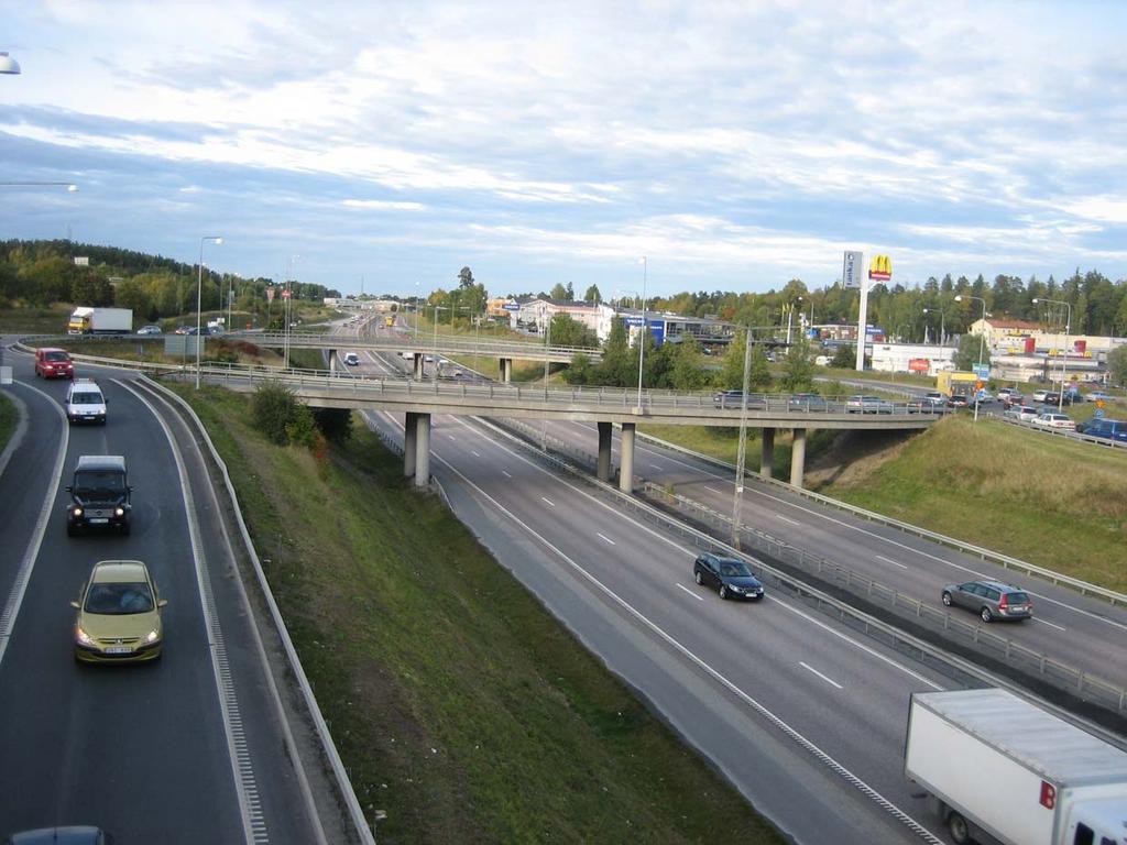 BILTRAFIK TRAFIKSLAG Nuläge De största trafikflödena i Upplands Väsby finns på E4 med över 60 000 fordon per dygn norr om Glädjens trafikplats.