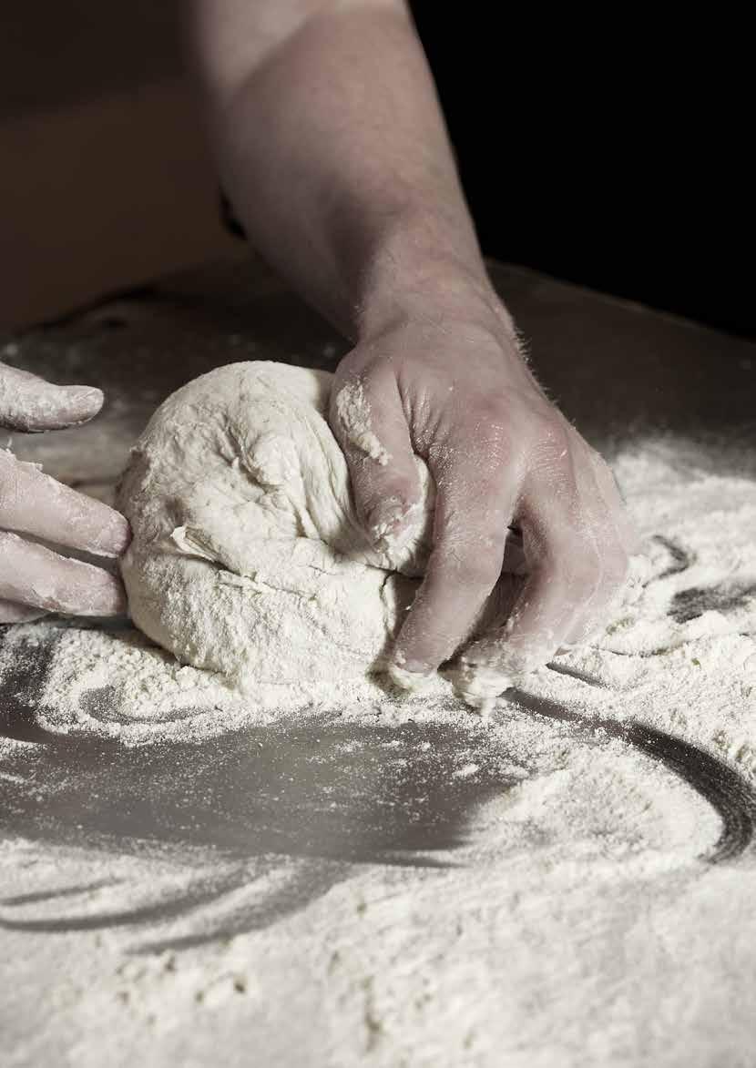 Doften av nybakat FÄRSKT BRÖD TILL FRUKOST, VILKEN LYX!