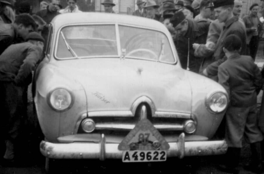 1949 fick man agenturen på Volkswagen, Kaiser och Fraser