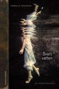 KÄRRA BIBLIOTEK JULI SKRÄCKSKOLA Vad är det som är läskigt och varför? Camilla Jönsson, författare till Svart vatten, besöker oss för att prata om och skriva läskiga berättelser.