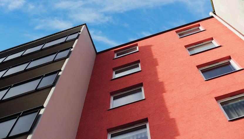 Projekt Nu ger StoTherm Vario D husen ett isolerande fasadsystem med en puts som behåller sina kulörer över lång tid och motverkar sprickor, säger Mats Andersson, projektledare hos entreprenören