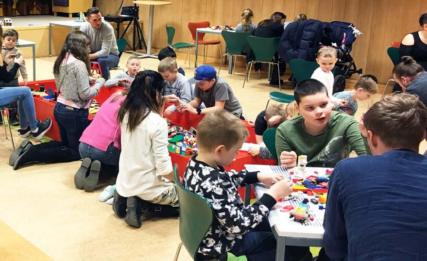 Legoevent Nässjö stadsbibliotek Stadsbiblioteket i Nässjö förvandlar sina lokaler och erbjuder legobyggande, minecraftspel, böcker med lego och minecraft samt filmvisning av legofilm.