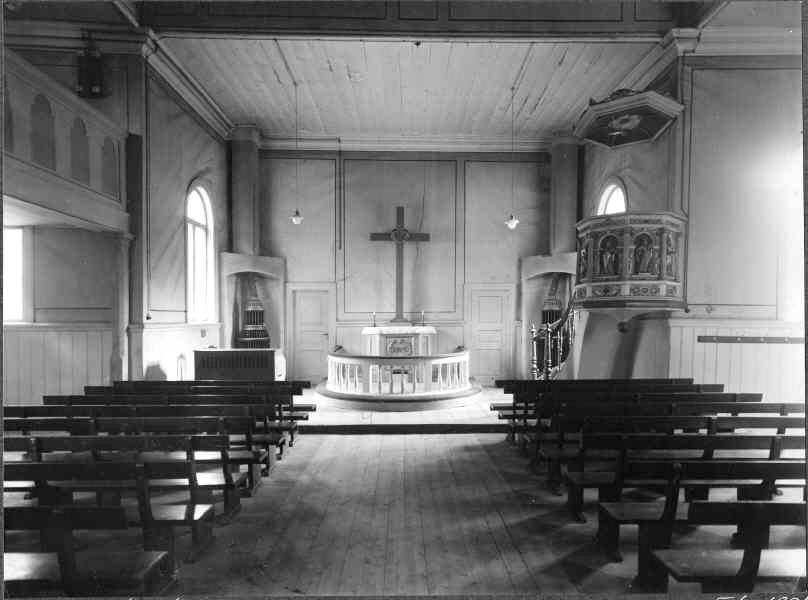 Under 1900-talet har mindre förändringar skett. 1924 plockades predikstolen bort och placerades under en tid i Sofia församlingshem, det dröjde ända till 1952 innan den återbördades till kapellet.