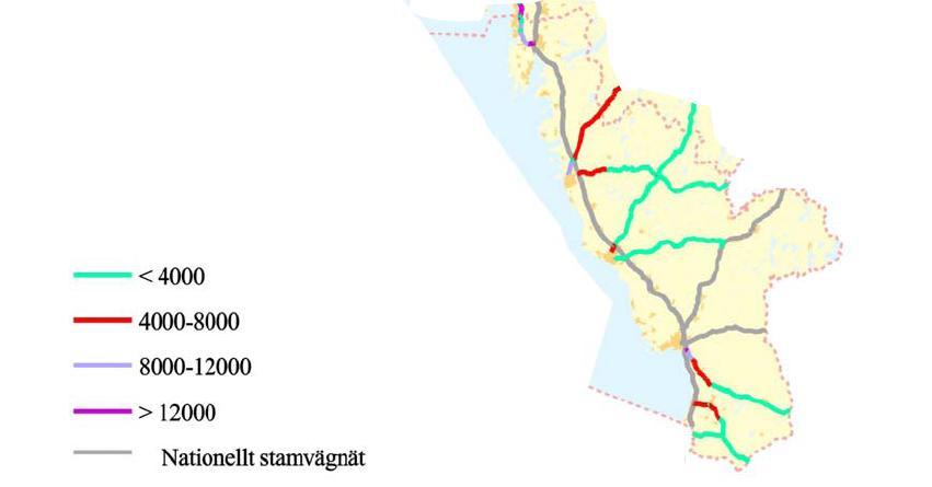 Kartan är hämtad ur Länstransportplan s län 2004-2015 beskriver trafikflödet (årsdygnsflöde 1998) på riksvägar och primära länsvägar.