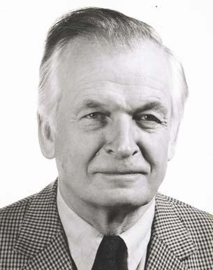 Hedblad blev chef för signaltjänstavdelningen en tjänst som han hade fram till sin pensionering.