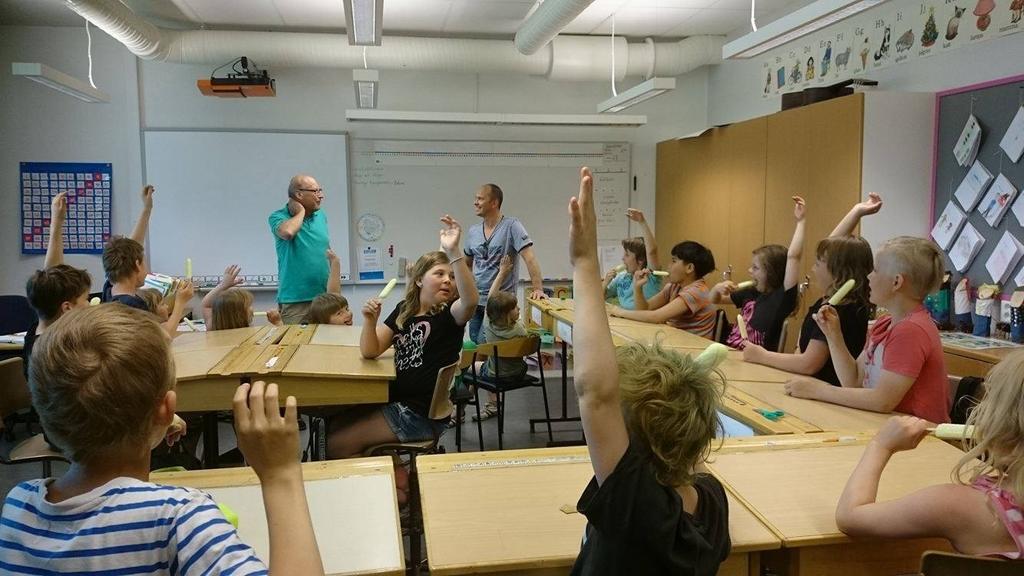 Som avslutning på läsåret hölls en gammeldags skoldag anno tidigt 1900- tal.