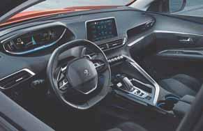 Druhá generácia sa posúva medzi modely SUV Nový Peugeot 3008 Ako správny zástupca tejto kategórie má 3008 dlhú plochú kapotu, vysoko umiestnenú spodnú hranu bočných okien, ktorá stúpa smerom dozadu