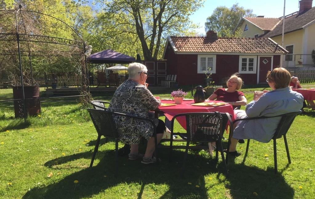 iordningsställande och utförande av sammankomster i större regi har tillkommit 3 frivilliga.