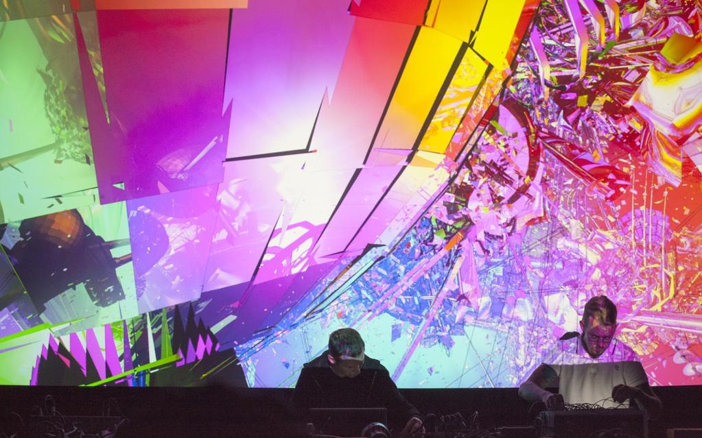 1. Kiasmas konstverkstad Bild: Paula Lehtonen, 2015 Konstverkstaden på Kiasma är planerad av Pink Twins, en duo bestående av konstnärmusikerbröderna Juha (f. 1978) och Vesa Vehviläinen (f.