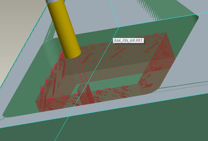 Efter hela grovbearbetningssekvensen har fickan måtten 25x25x9,4 mm. Resultaten redovisas i kapitel 3.1 Diagram 1. Rak fräs grovbearbetning. Bild 5. Rak fräs grovbearbetning 2.2.2 Rak fräs finbearbetning Nedan visas hur en sekvens i finfräsning av väggarna ser ut.