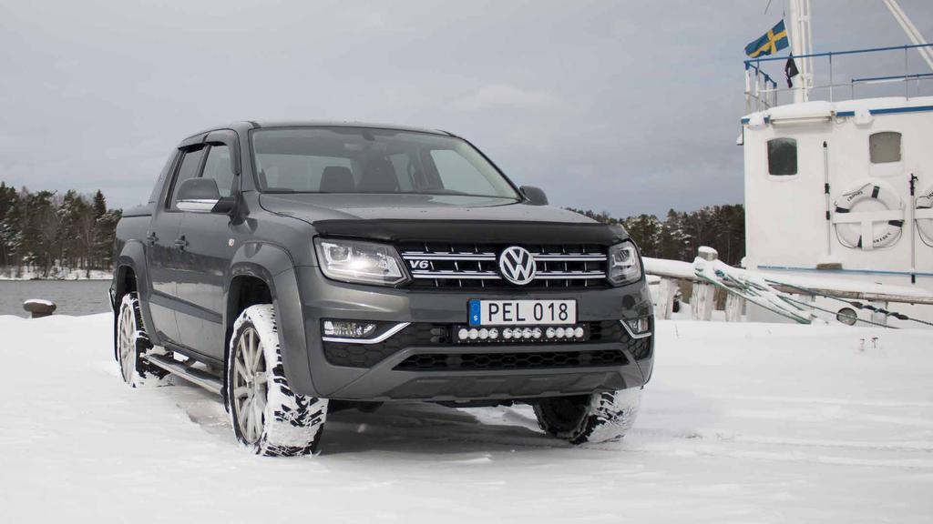 7535-833 MONTERINGSANVISNING MONTERINGSANVISNING MOUNTING DESCRIPTION Infälld LED-ramp 9022-X3273 för Volkswagen Amarok V6 från 2017- Flush mounted