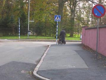 Jämnare trottoarer/ gångbanor: 0% 10% 20% 30% 40% 50% 60% 70% 80% 90% 100% P06 T06 Bredare trottoarer/ gångbanor: Sänkt kantsten/avfasning övergångsst.