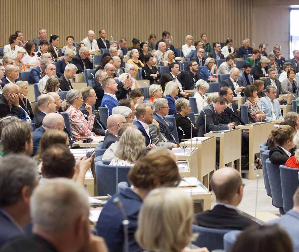 ledamöterna att beställa utredningar. Foto: Melker Dahlstrand.