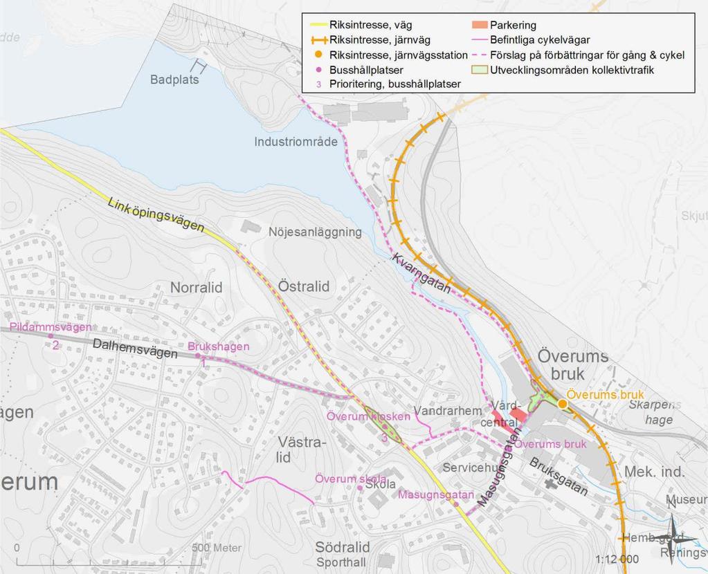 Allmänna intressen och riksintressen Trafik och kommunikationer Figur 13. I Överum finns flera objekt av riksintresse för infrastruktur.