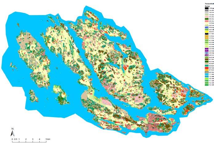 Modern biotopdatabas Kombinerar det bästa från satellitbilder, befintliga karteringar, höjddata och digitala infraröda flygbilder i 3D Görs i tre steg där det den tidskrävande flygbildstolkningen,