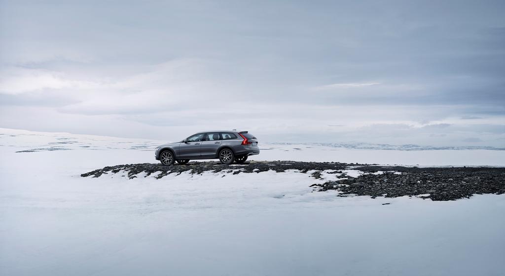 bilar 14 % rabatt på volvo Avtalet med Volvo personbilar ger 14 % rabatt på Volvos gällande prislista, (kupémattor ingår). 10 % rabatt ges på fabriksmonterad utrustning (option) enligt prislista.