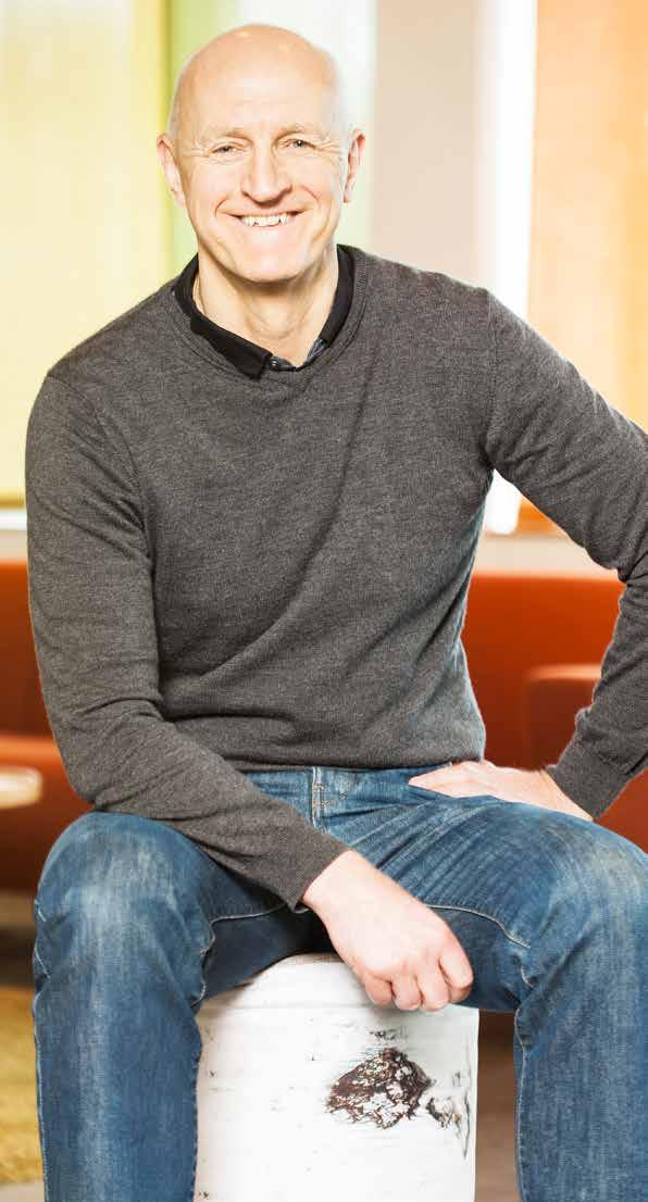BO ERIKSSON Ålder: 57 Familj: tre vuxna barn, ett barnbarn Bor: I Sundsvall Intressen: Idrott både att utöva själv och se på andra. den som ska hanteras.