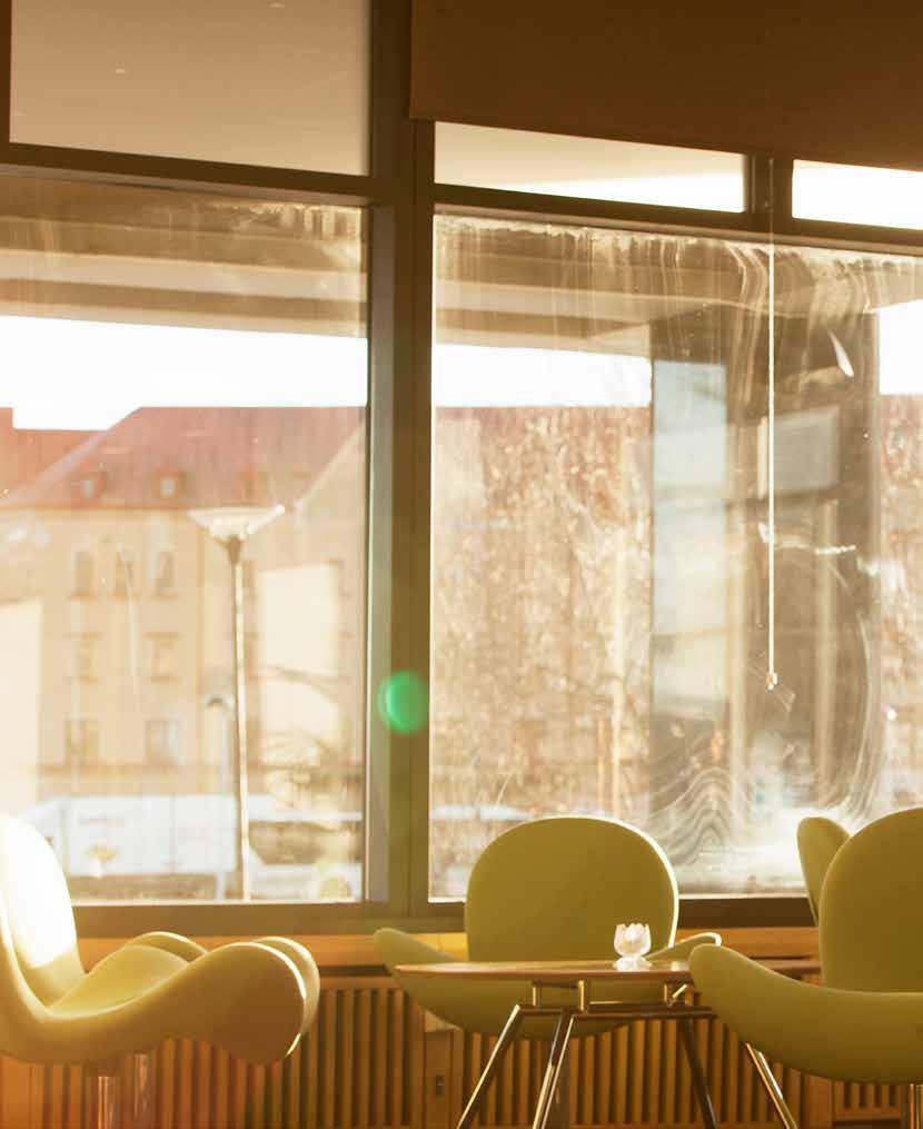 VI PÅ SDC: JAN KOPPENOL OCH JÖRGEN MOBERG Jan Koppenol och Jörgen Moberg är båda systemutvecklare på SDC med lång erfarenhet av VIOL 2. Nu är de djupt involverade i arbetet med att bygga nya VIOL 3.