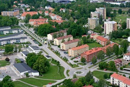 87 I Flens kommun finns ca 80 anläggningar med miljöfarlig verksamhet, som är så stora att de är tillstånds- eller anmälningspliktiga enligt Miljöbalken. (Se karta 9.