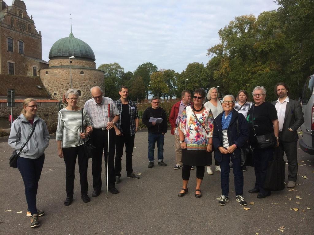 Dagen därpå begav vi oss till ett bostadsområde i Norrköping, där UFO-arkivet är beläget.