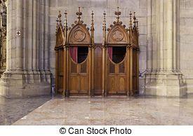 Katolska kyrkan.. Centralt i den katolska kyrkan; - Vigvatten vid ingången, symbol för dopet.