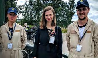 Bilkåren visar sina bilar i terrängen Defense Camp 2016 Tillsammans med de fyra motororganisationerna FFK, FMCK, Bilkåren och Sjövärnskåren genomfördes årets Defense Camp på Uppsala Garnison.