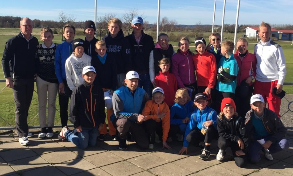 Juniorläger 21-23 april på Haverdals GK I resan ingår följande: Resa, boende 2 nätter, 3 greenfee, fria bollar på rangen samt organiserad träning. All mat ingår och serveras på golfklubben.