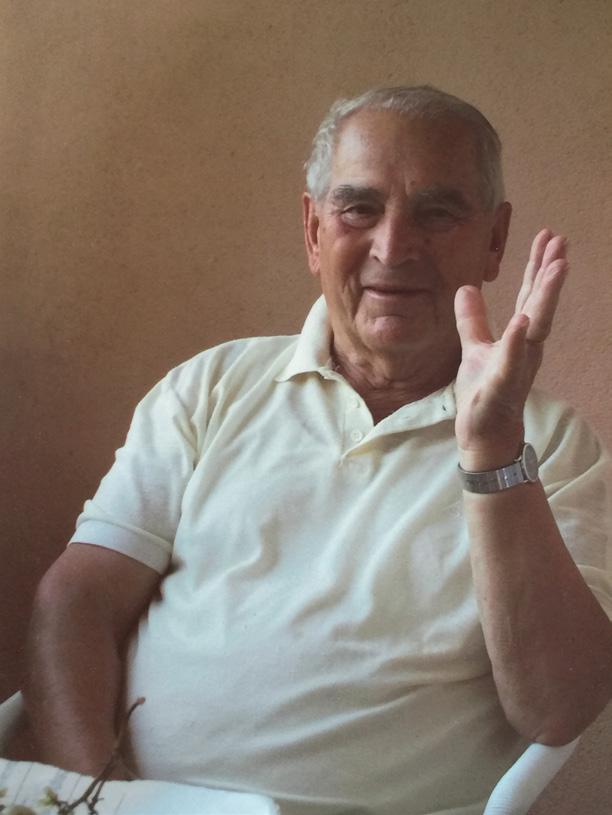 In memoriam Pavel (Paulus) Tomšič Dragi rojaki doma in po svetu dovolite, da o pokojnem očetu Pavlu, na Švedskem so ga klicali Paulus, kar je lažje za izgovorjavo, spregovori njegova hči Anna Tomšič.