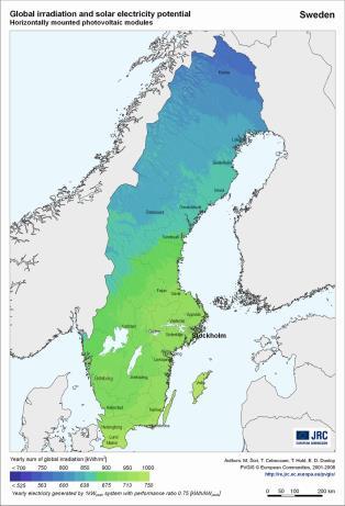 Solinstrålning: Sverige /Solar irradiation in Sweden Hur mycket solinstrålning får vi i Södra Sverige (Malmö) per år?