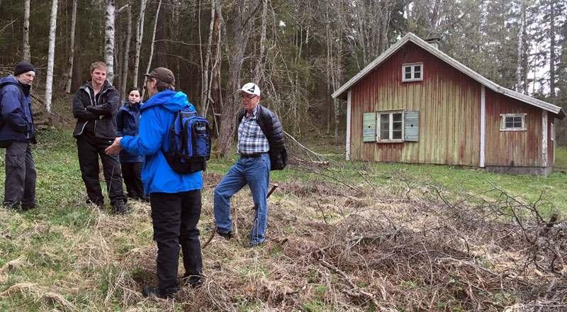 Amerika Nu kliver vi ytterligare ett snäpp upp på den sociala skalan och studerar ett torp som blev friköpt. Men den första frågan är naturligtvis: Varför heter stället Amerika?