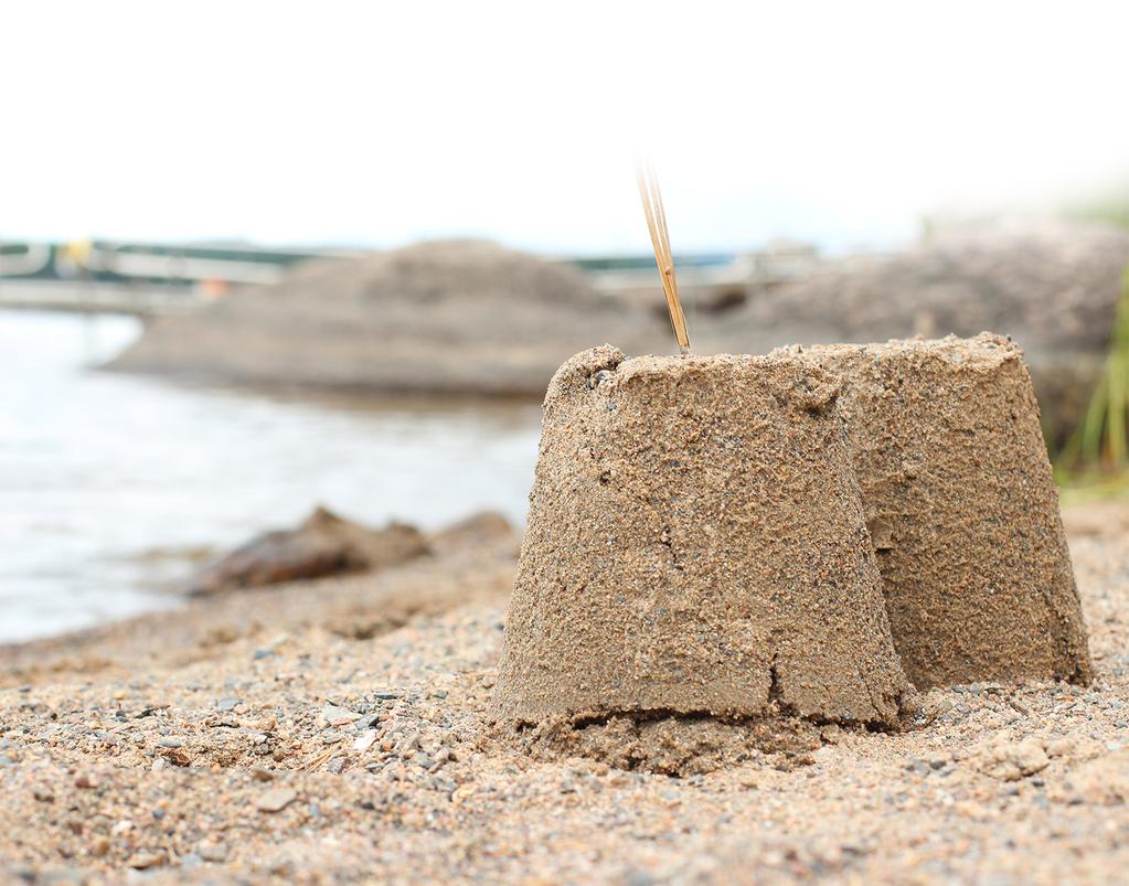 Segla Lär dig segla i sommar! Teoretisk och praktisk utbildning i segling. Inga förkunskaper krävs. Kläder efter väder. Ta med egen matsäck. Simkunnig. 10-14 juli, kl 09-15 Näset. 8-12 år.