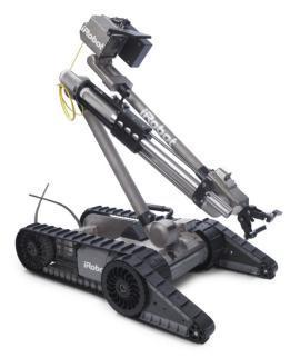 CRASAR och USF hade sladdrobotar på plats, 2 Inuktun Microtrac och två microvgtvs (se figur 3), som var tungt Figur 3 använda (en av dessa deltog i RoboCup Resuce 2000).
