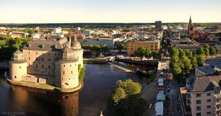 vecka 35 Måndag 28/8 Välkomstdag Du välkomnas av och din institution. Du får även en campusvandring av faddrarna i kårsektionen Serum. Kl. 10.15 i Aula Nova.