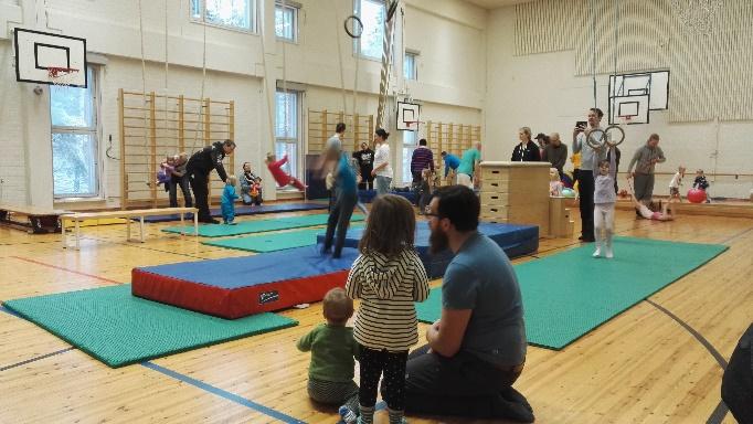 Gymnastiksektionens verksamhetsberättelse Esbo IF gymnastiksektion ordnar mångsidig verksamhet i Esbo. Gymnastiksektionen har verksamhet för barn, unga och vuxna. Verksamheten är tvåspråkig.
