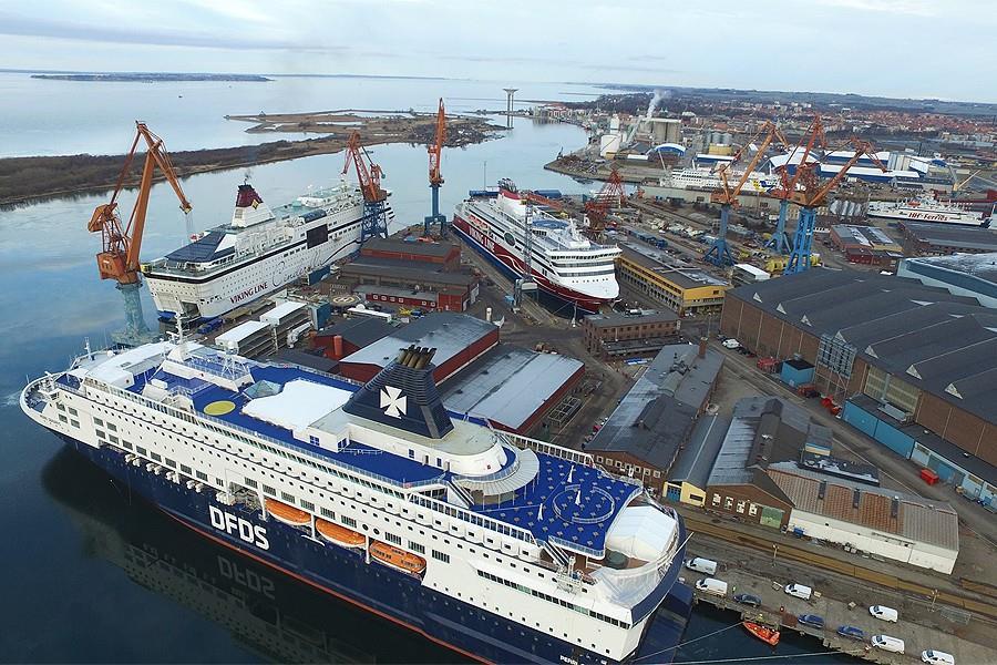 Ove Elf från Landskrona varvshistoriska förening berättade kortfattat om den levande varvsverksamheten vid Öresundsvarvet (Öresund Drydocks).