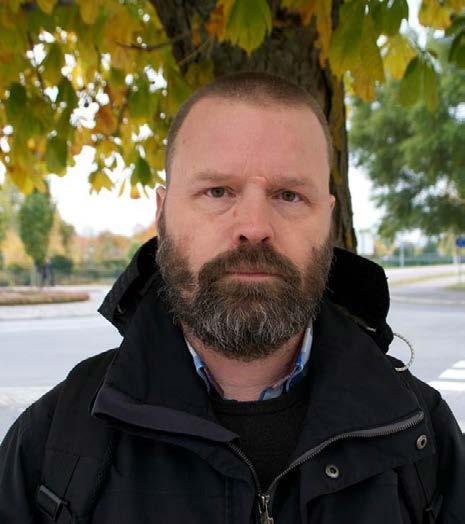 Marcus Hjelm, samordnare för Kunskapshuset mot våldsbejakande extrem. Läraren ska inte bli polis, utan reagera som när en elev inte fungerar socialt eller har svårt att nå kunskapsmålen.