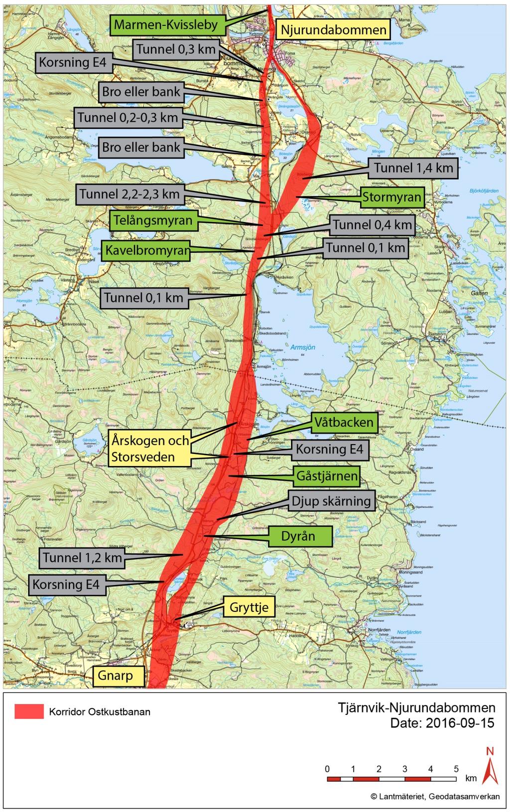 Figur 1 Risk- och skadeobjekt gällande färdig anläggning, delsträckan Tjärnvik Njurundabommen. Gula och gröna pilar avser skadeobjekt d.v.s. skyddsvärden som kan lida skada vid händelse på järnvägen.