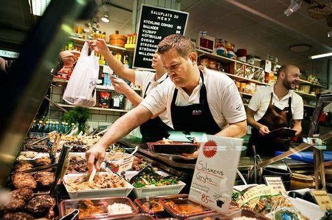 Saluplats 30, Melanders Fisk, Bosphorus Meze Store är exempel bland 40 butiker på två plan.