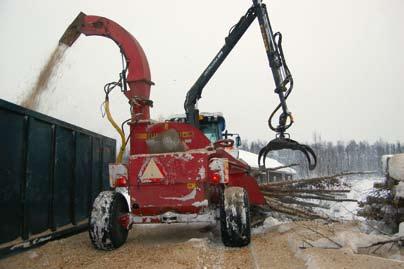 Vid starten hanterade vi cirka 3 500 löskubikmeter flis och i dag har mängderna ökat till närmare 6 000 löskubikmeter per år, säger Krister Lindbäck. Så framtiden ser rätt ljus ut gällande energived.