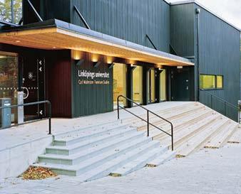 augusti 2011 invigdes ca Kvantums nya lokaler i Larsbergs centrum.