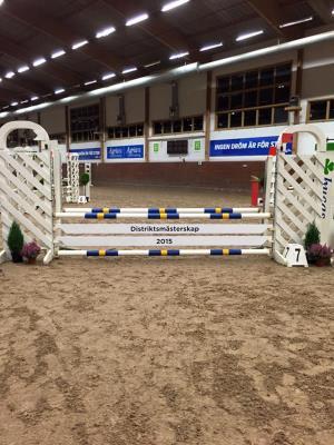 10 m Moa Behrens Shavgh Boy Skästa RC Louise Humble Greenforth Milton Vänsta RF Izabelle Lundberg Ferrari Hamre RK