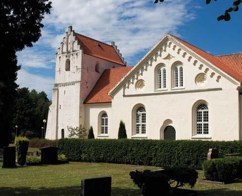 Kyrkor & Kapell Kirchen Churches 12 Ivetofta kyrka. Foto: Tobias Delfin Näsums kyrka. Foto: Linnea Liliekvist Katolska kyrkan Köpmang 22, Bromölla Tel 044-10 30 26 www.st-andreas.se Invigdes 1933.
