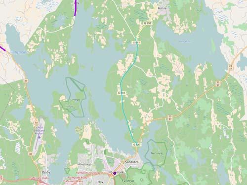 intilliggande byar längs med sträckan. Nya bostadsområdet växer fram längs med denna väg som är smal utan vägren. Väg 682 är smal och har hög tillåten hastighet.